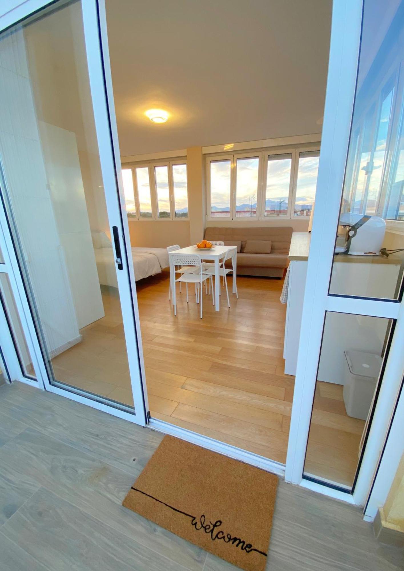 Modern Flat Close To Beach El Campello Exterior photo